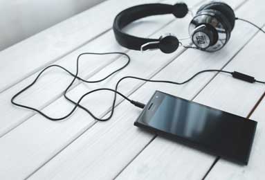 玩家必备教程“微信牛牛房卡游戏”房卡怎么买教程-百度AI